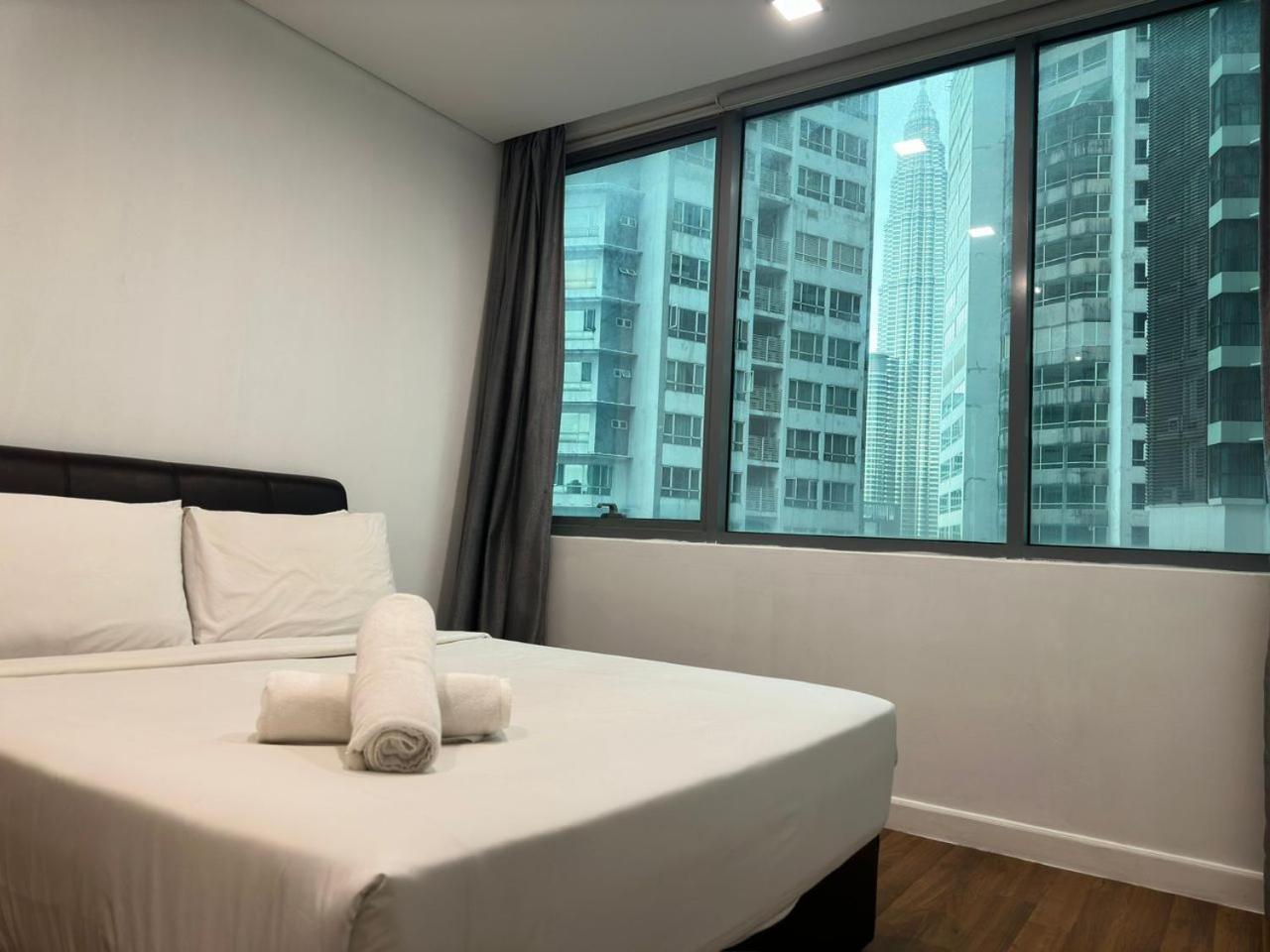 Summer Suites Klcc By Hibernate Kuala Lumpur Exterior photo