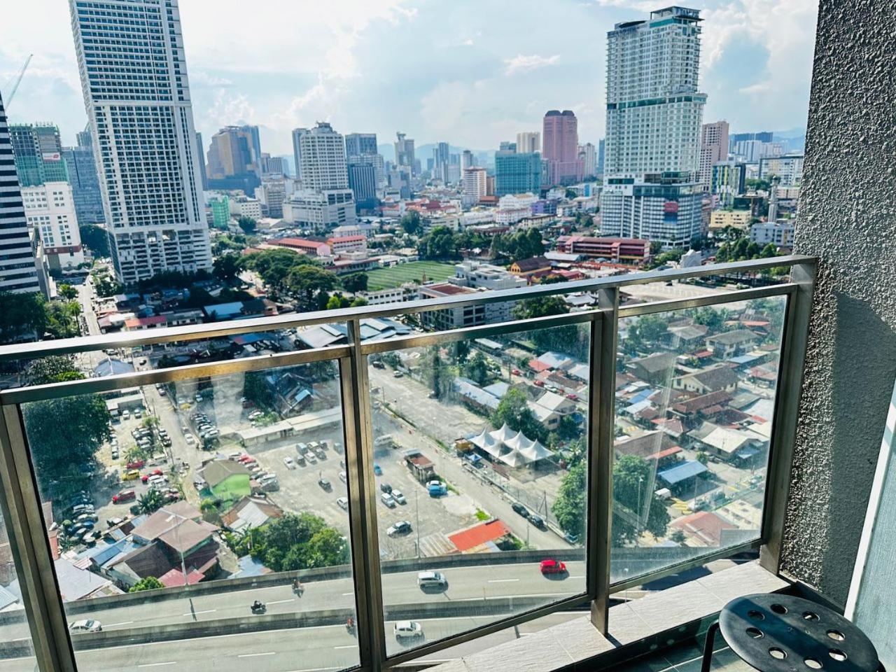 Summer Suites Klcc By Star Kuala Lumpur Exterior photo